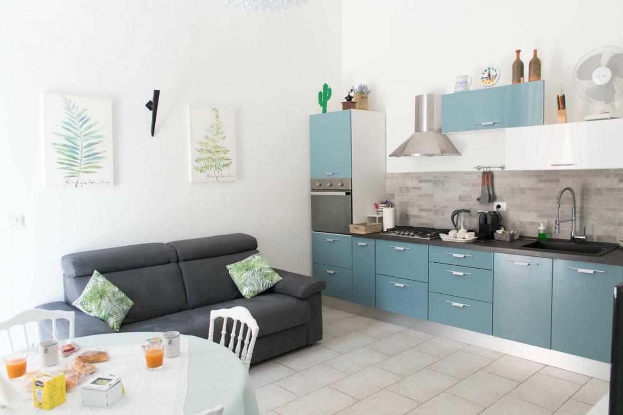 Ferienwohnung Casa Bianca Giovinazzo Exterior foto